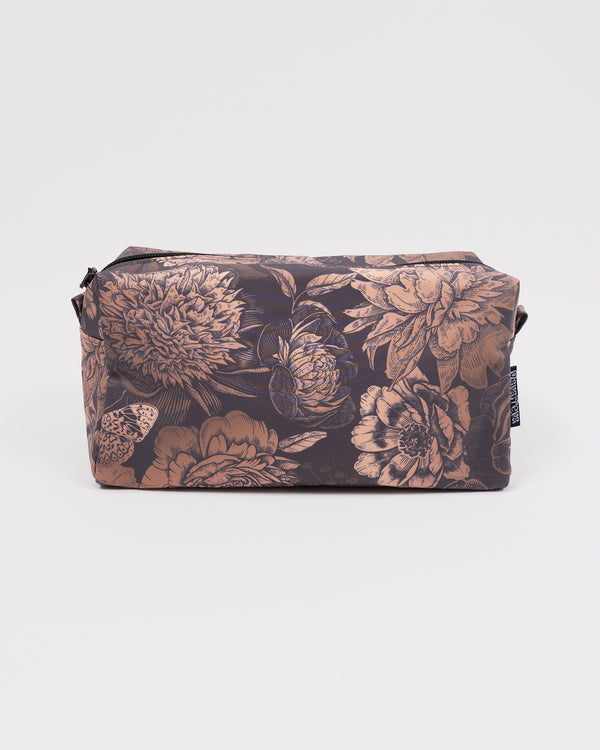 Anna Noctora Toiletry Bag