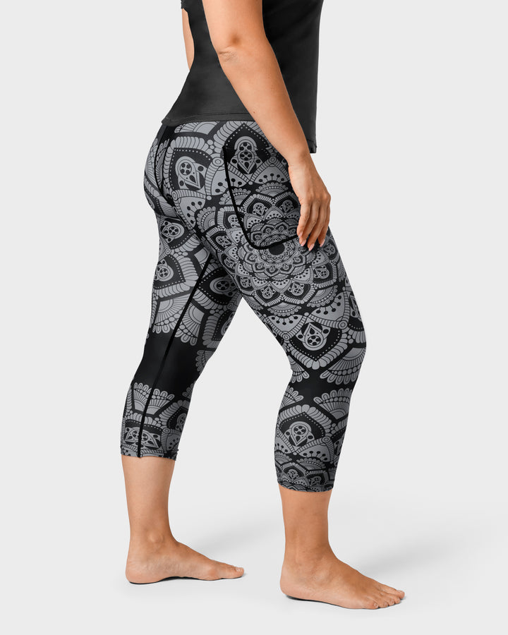 Dark Mandala Capri