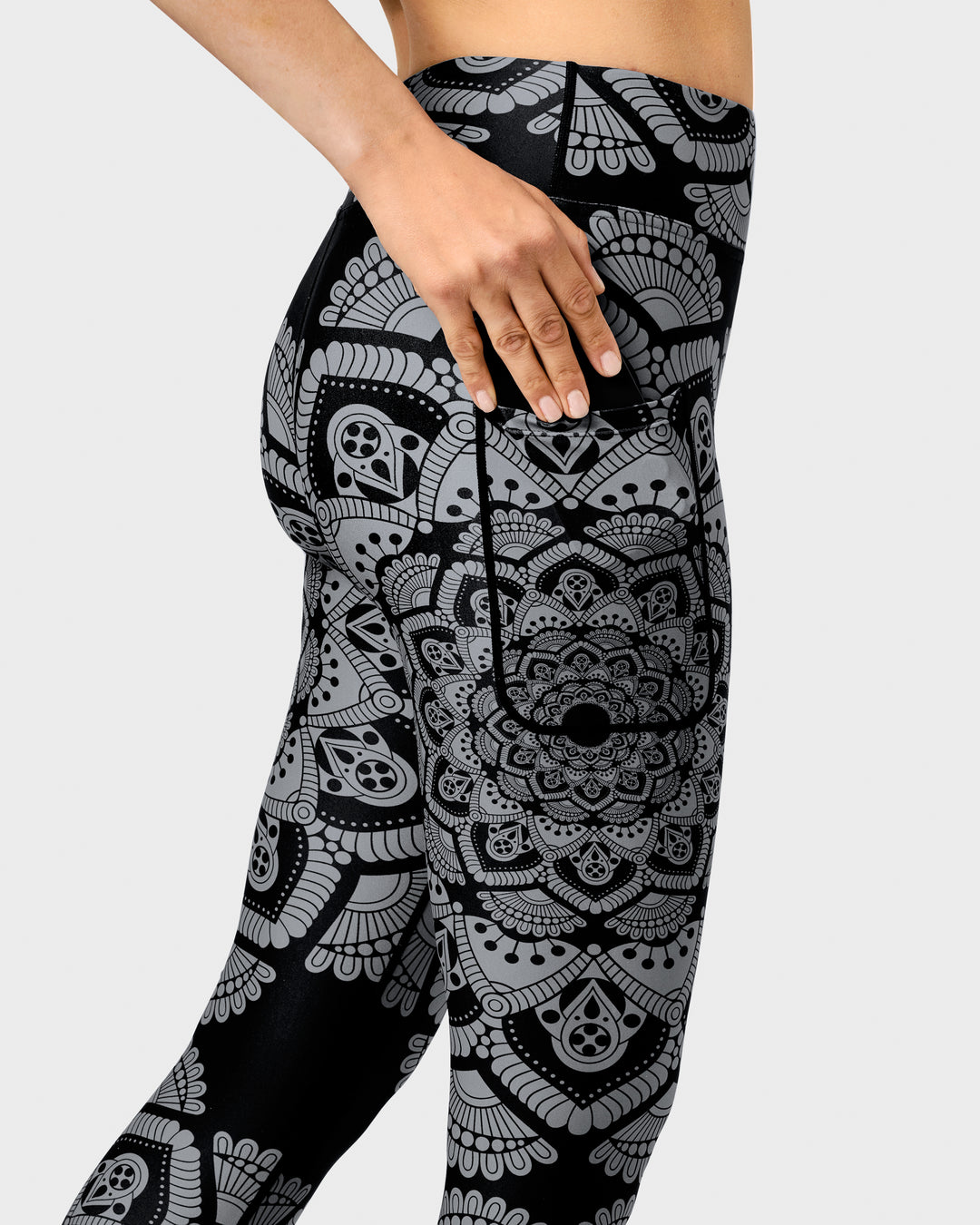 Dark Mandala Leggings