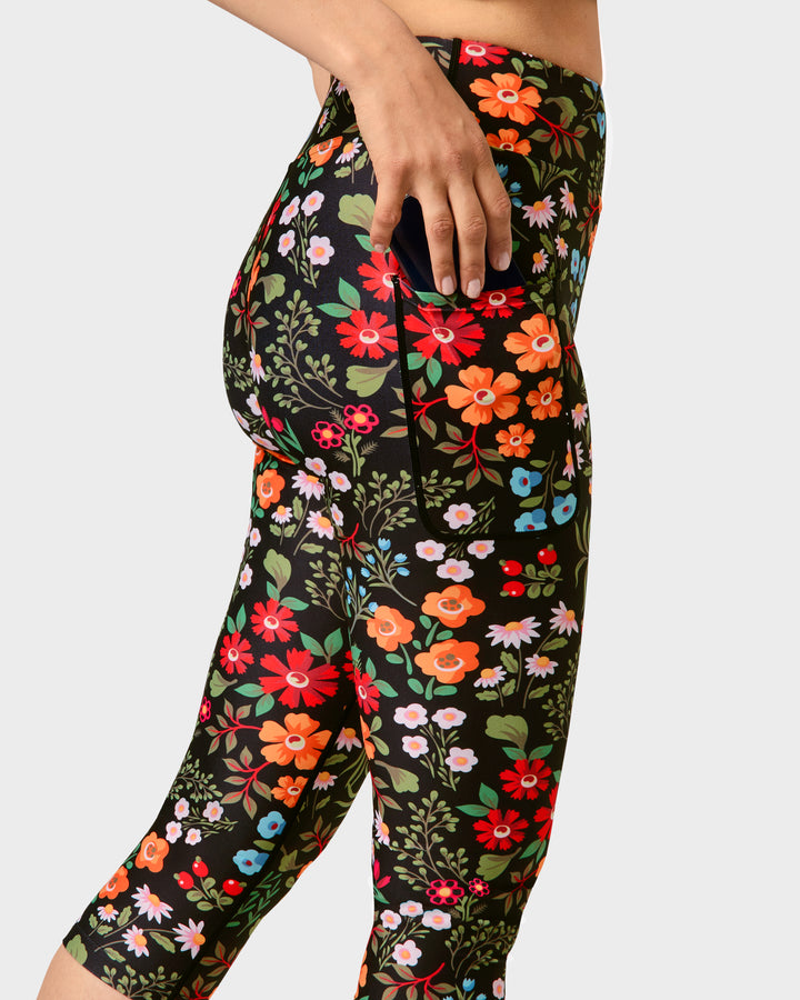 Flara Capri