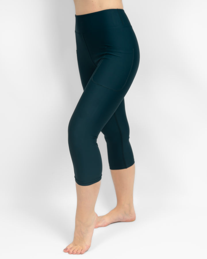 Midnight Teal Capri