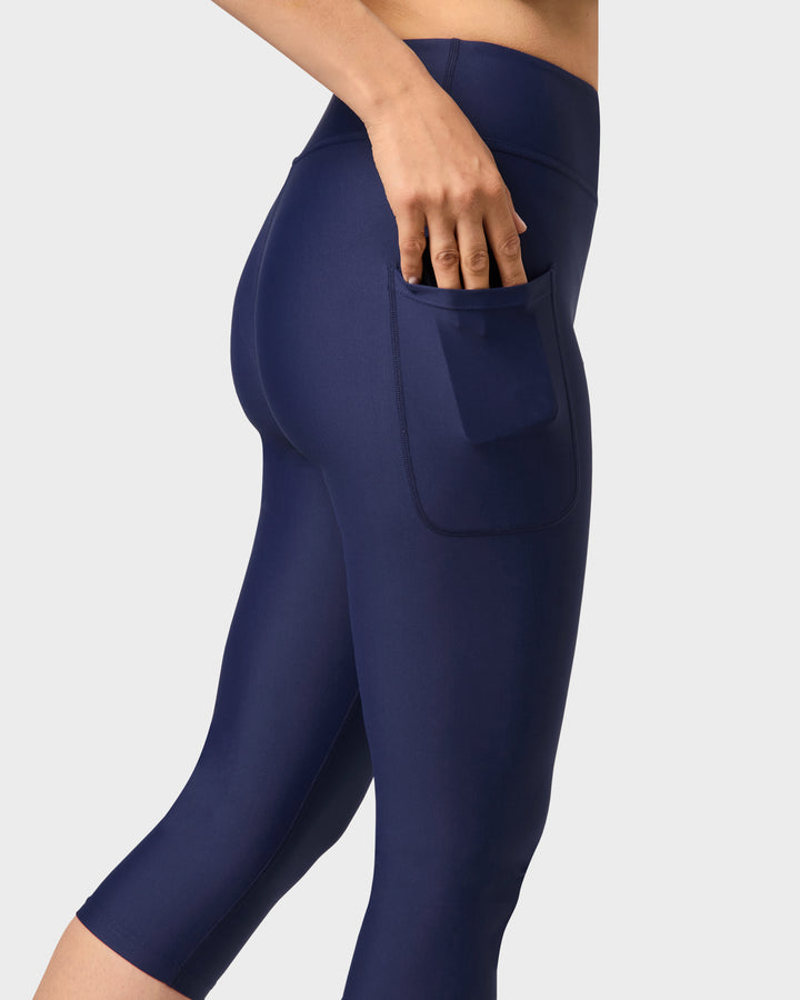 Navy Capri